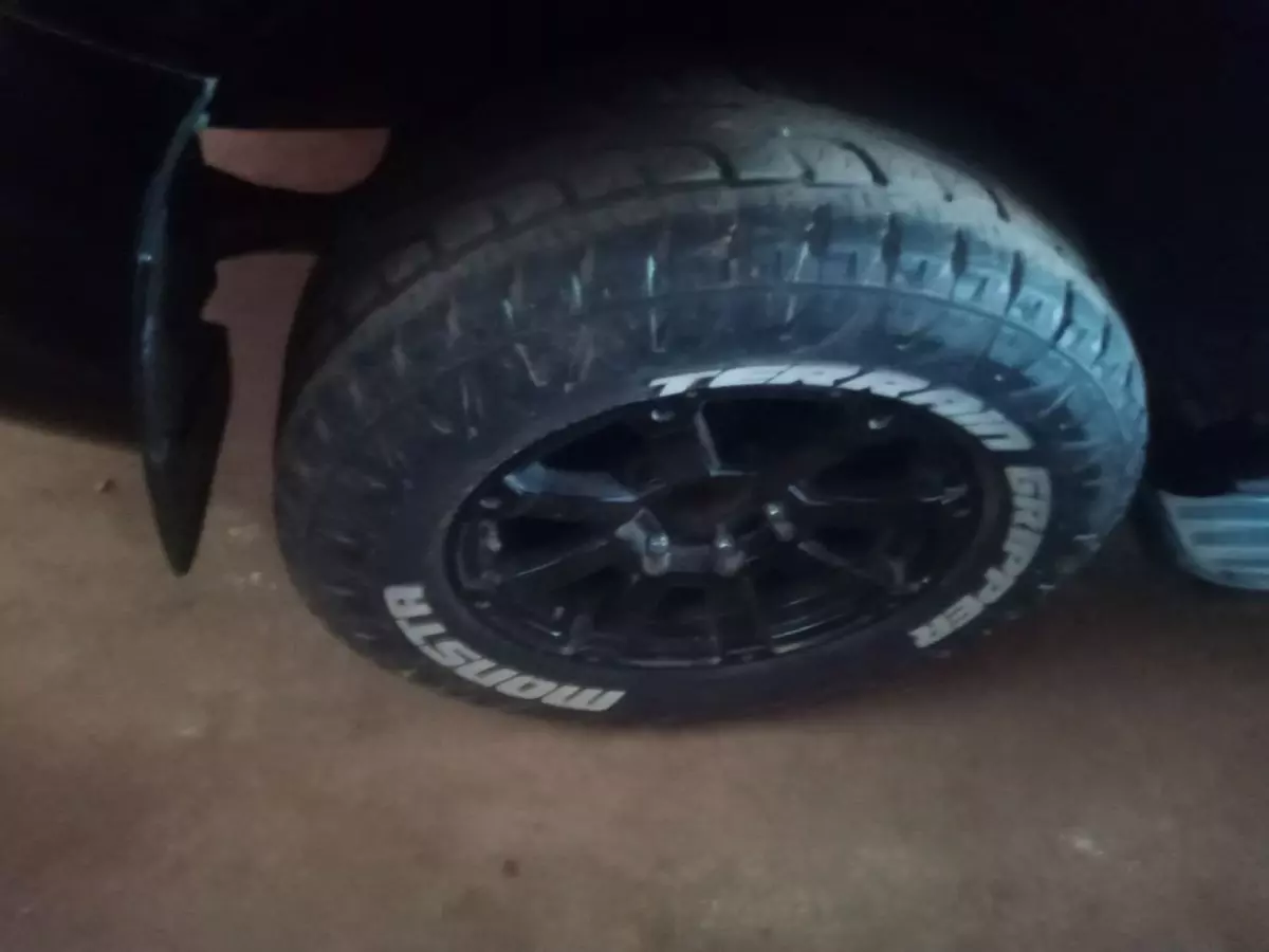 tyre2