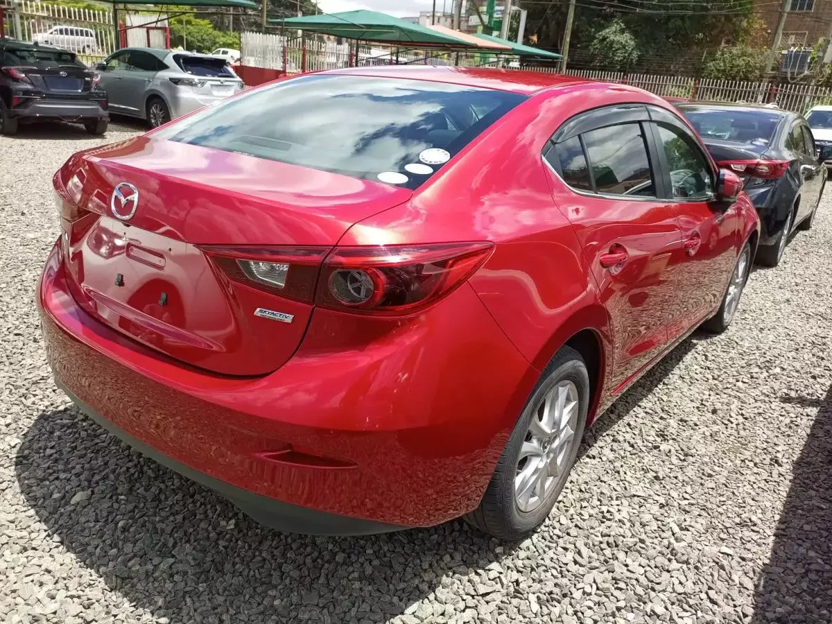 car Right Back
