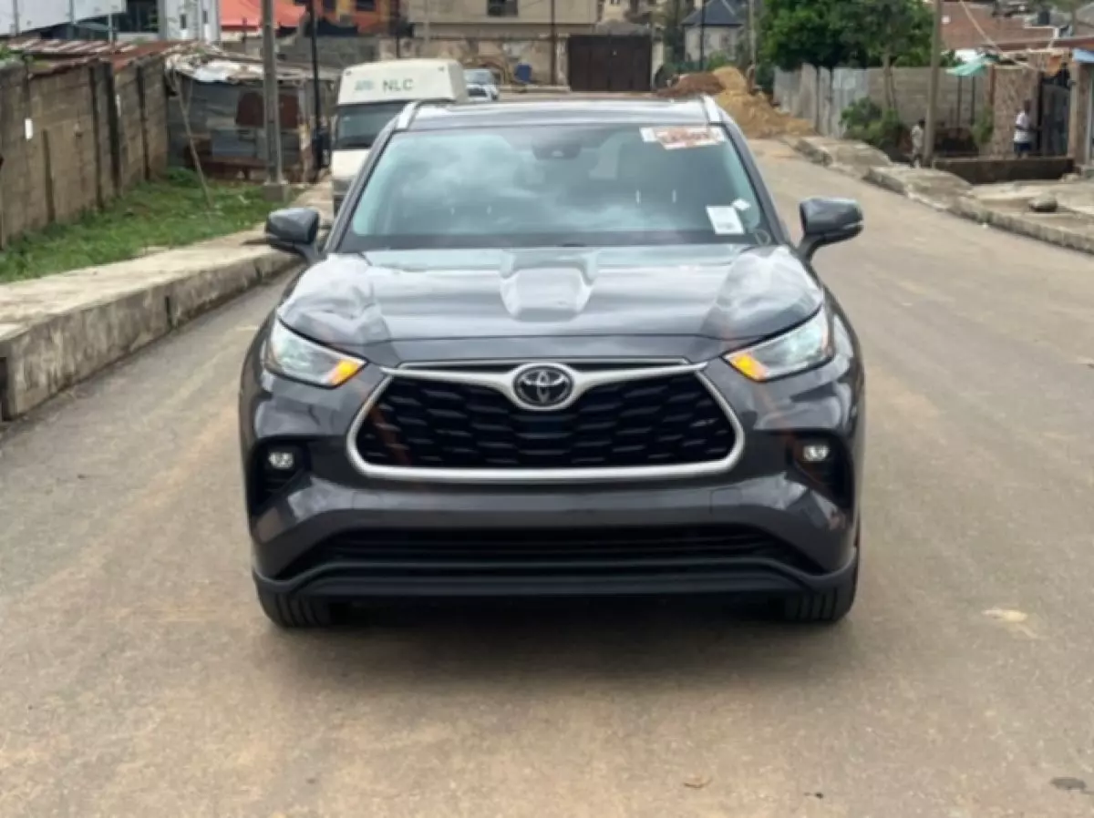 Toyota Highlander - 2020