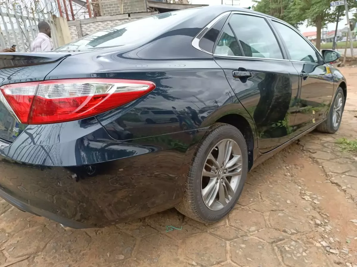 car Left