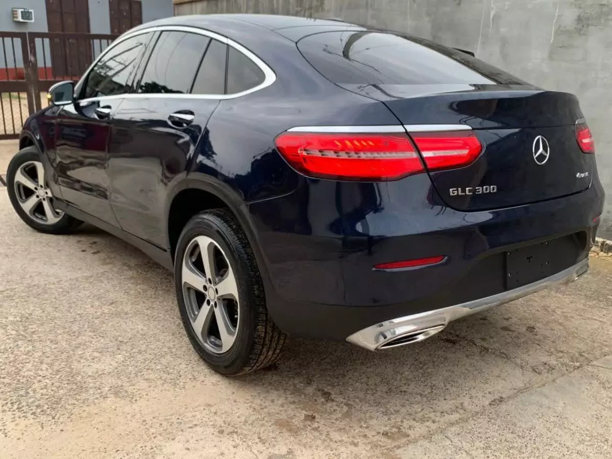 car Left Back