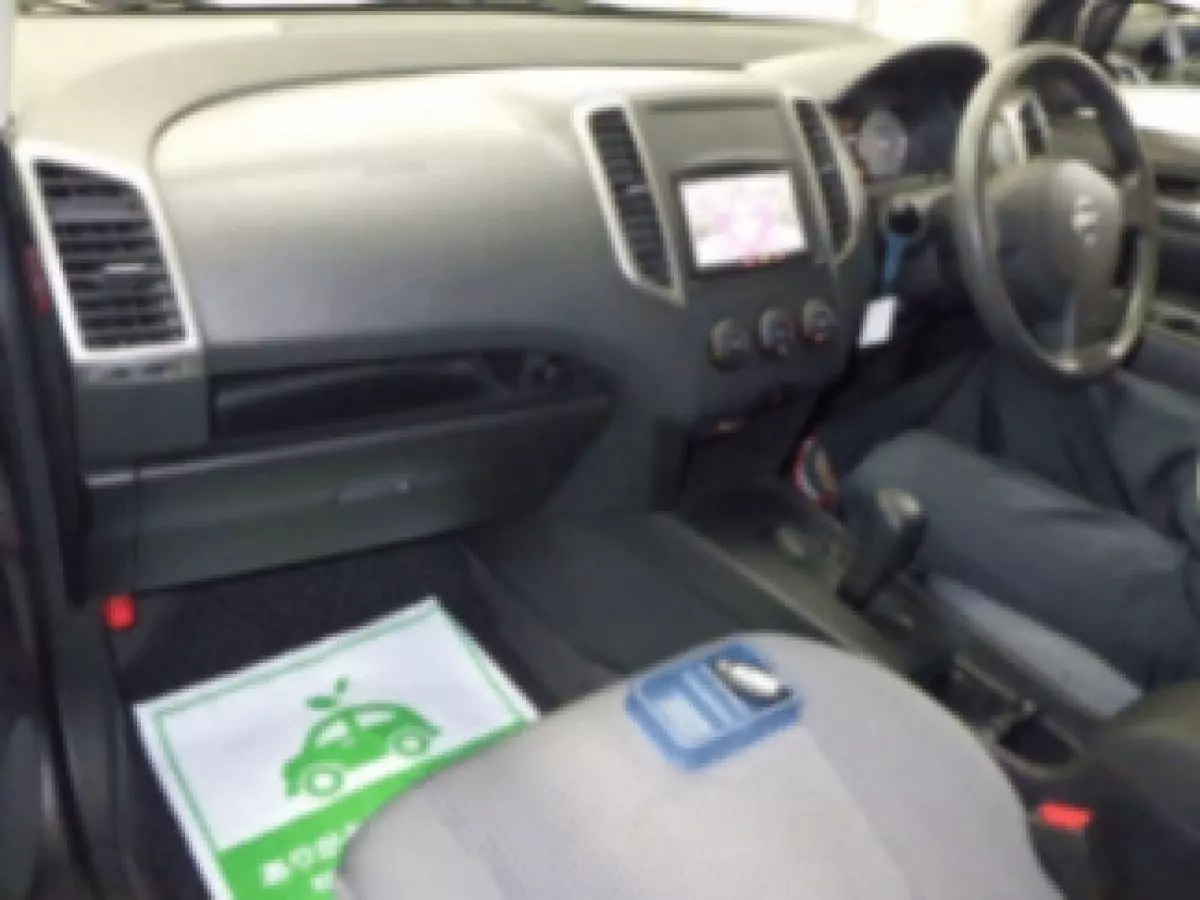 interiorFront