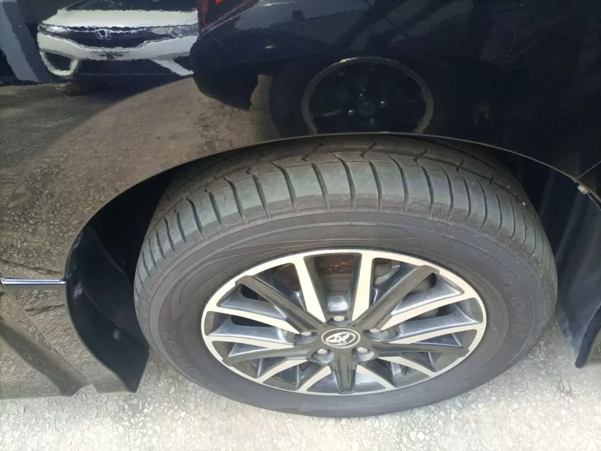 tyre2
