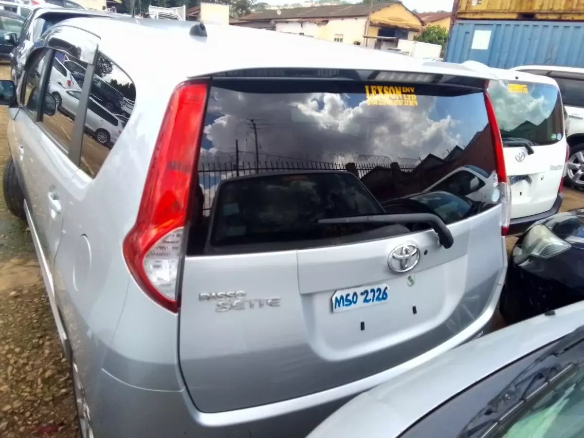 car Back
