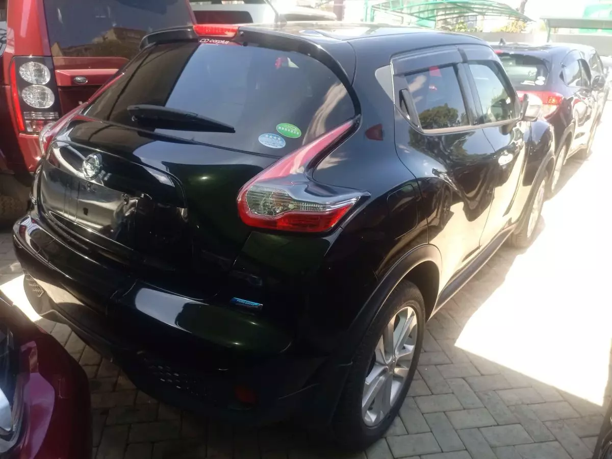 car Right Back
