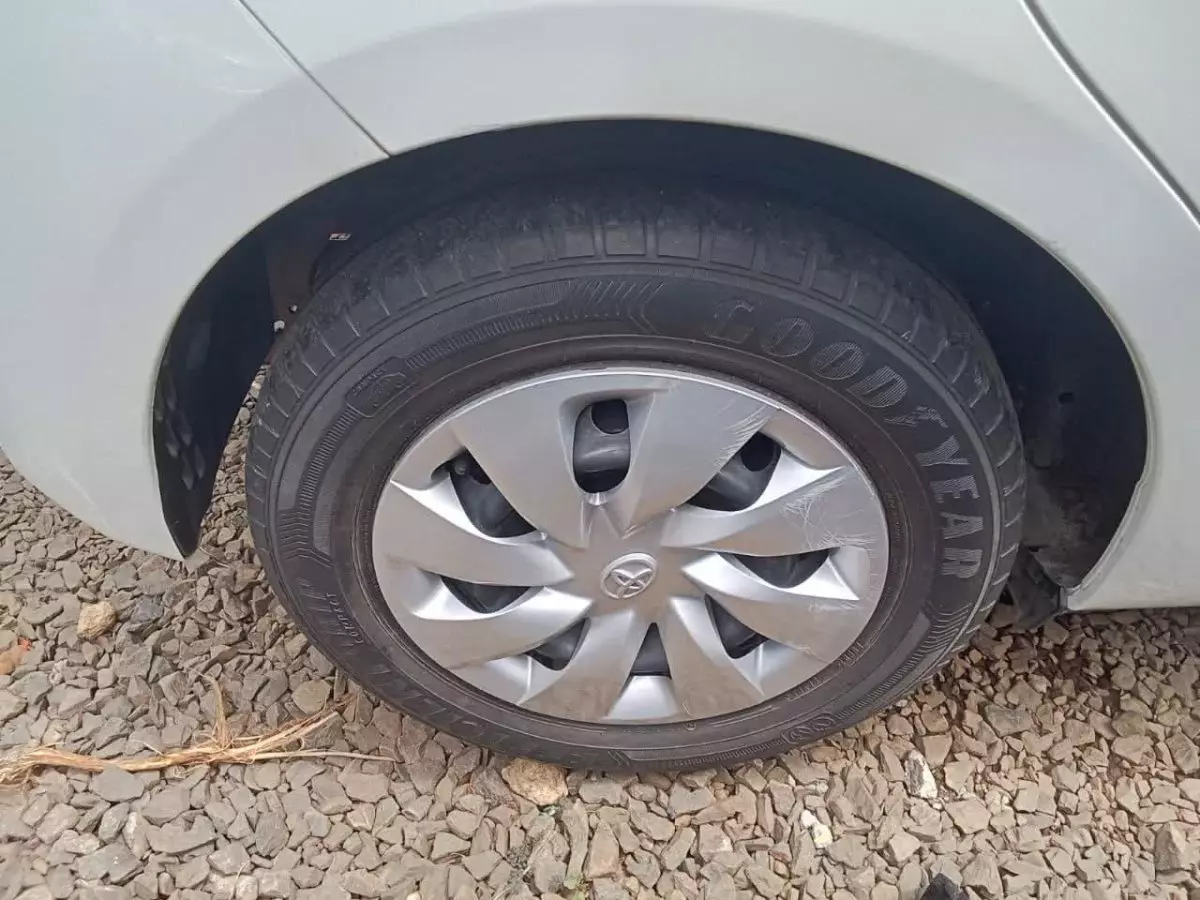 tyre2