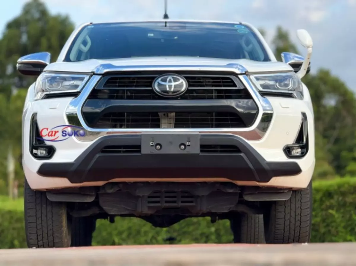 Toyota Hilux  - 2020