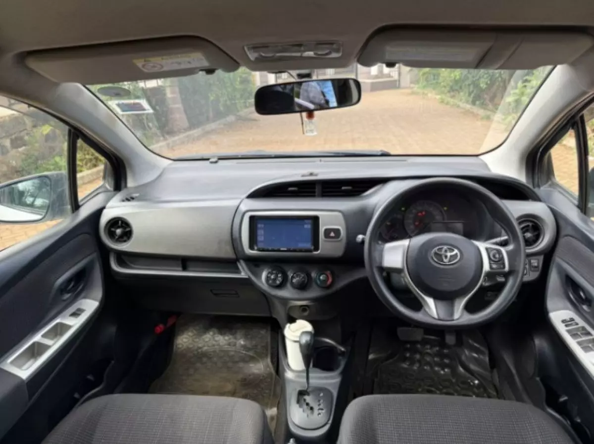 interiorFront