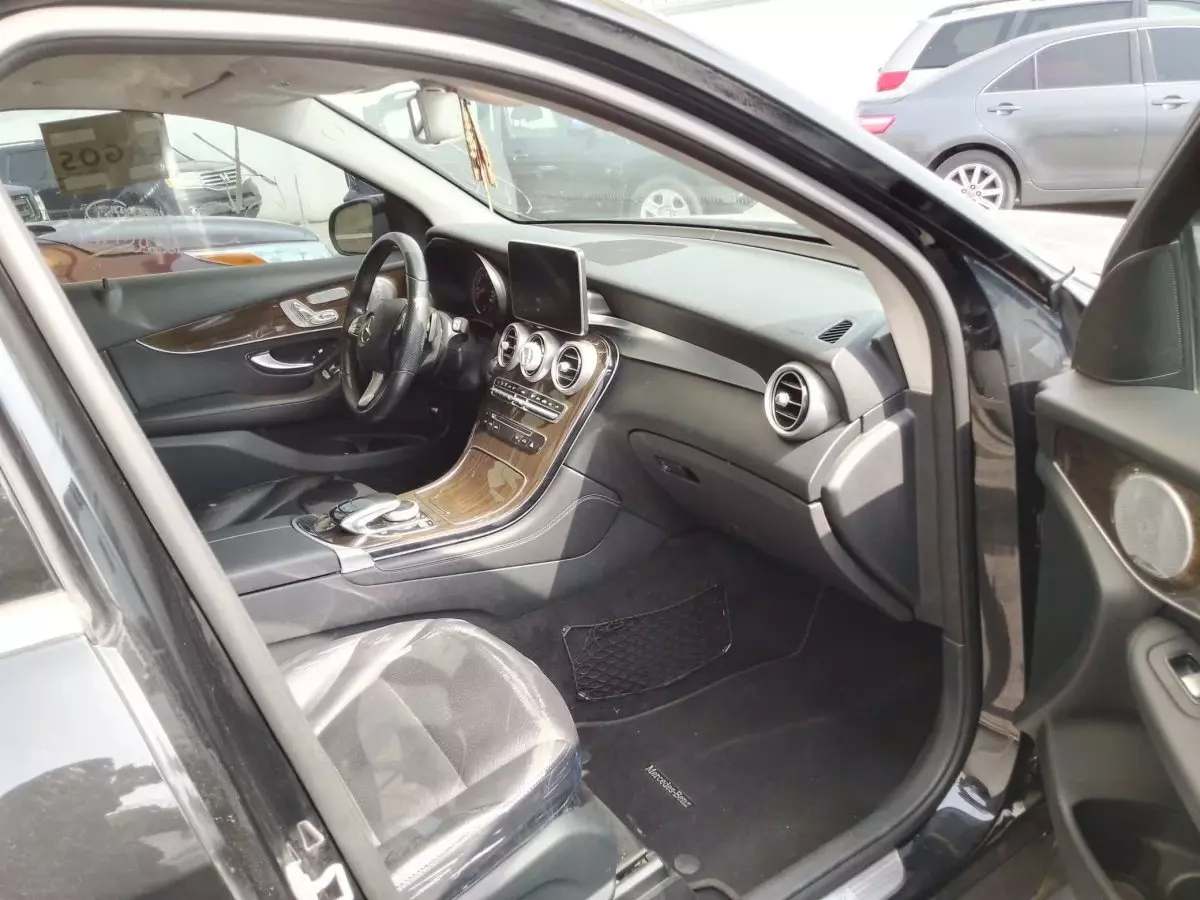 car Left
