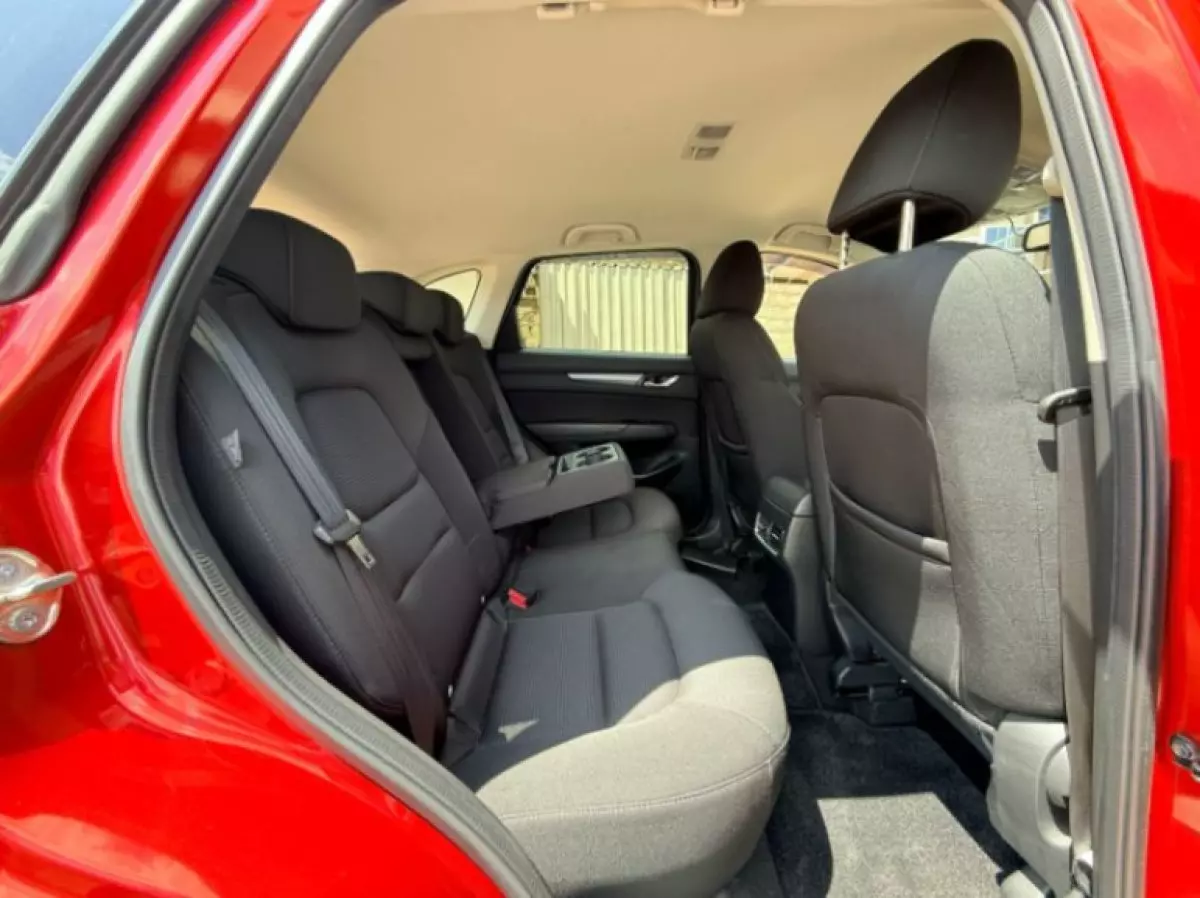 interiorBack