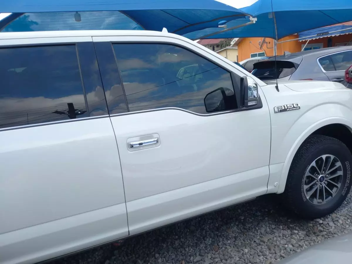 car Left