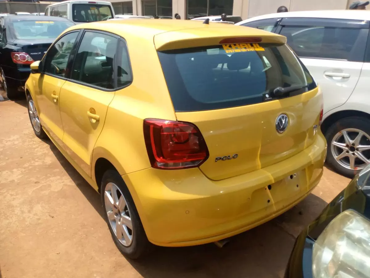 car Left Back