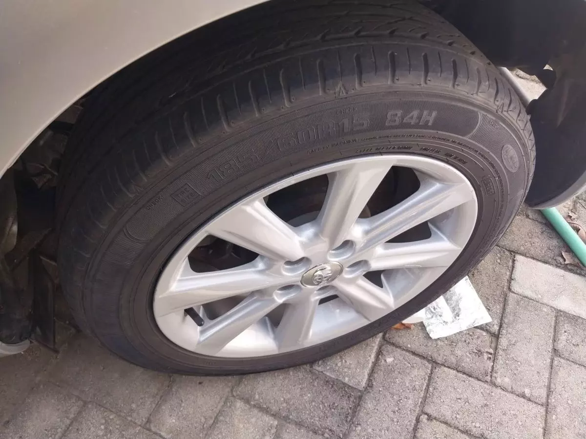 tyre3