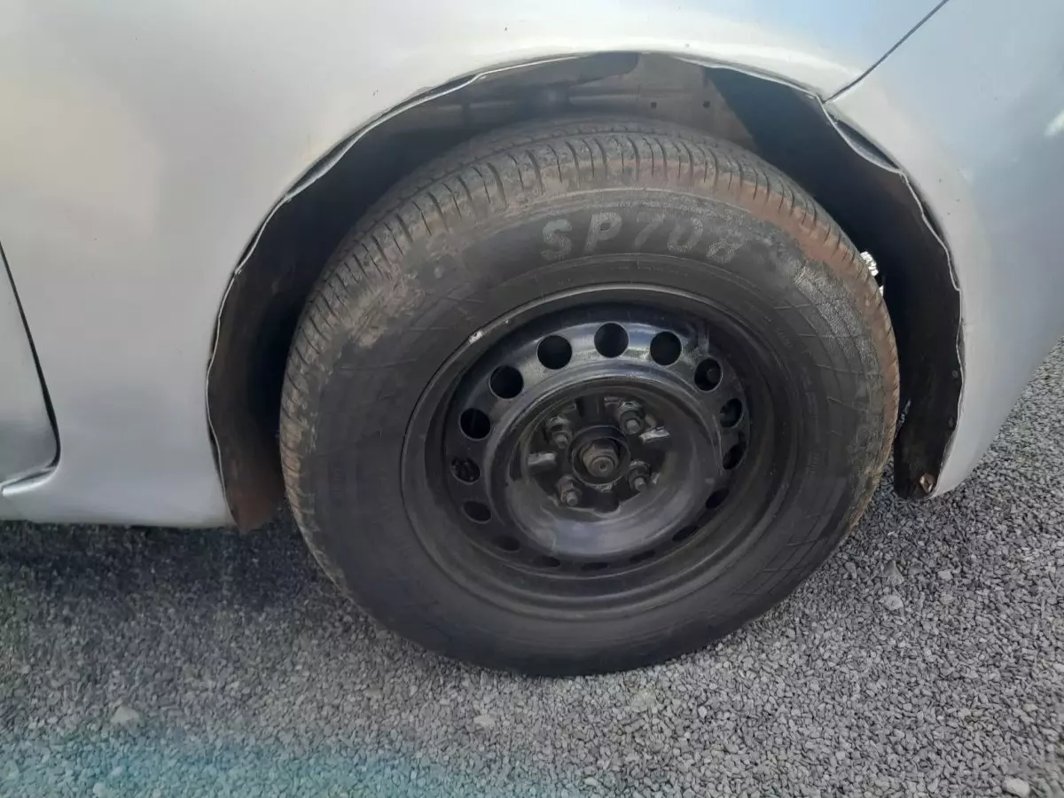 tyre2