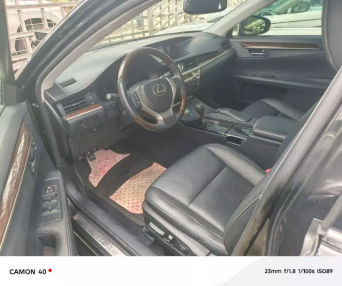 interiorFront