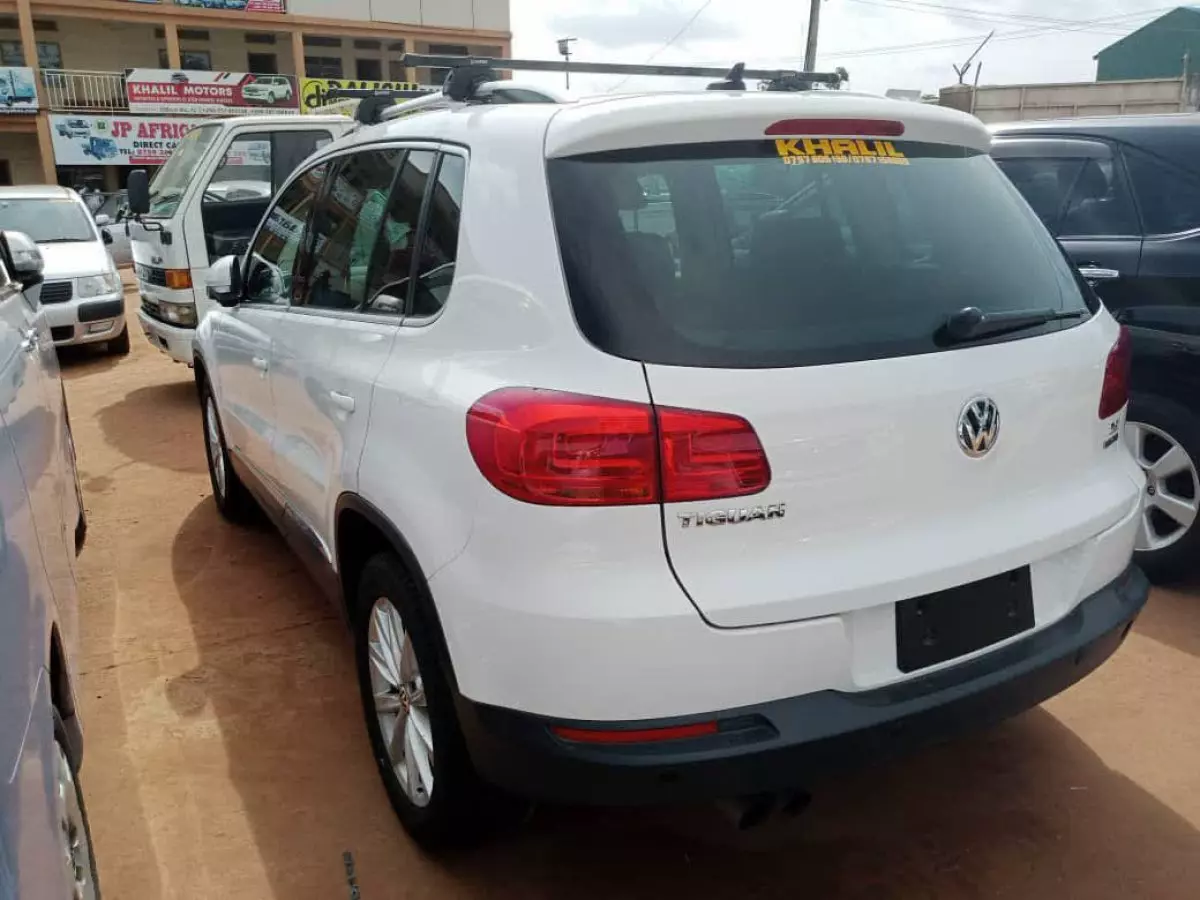 car Left Back