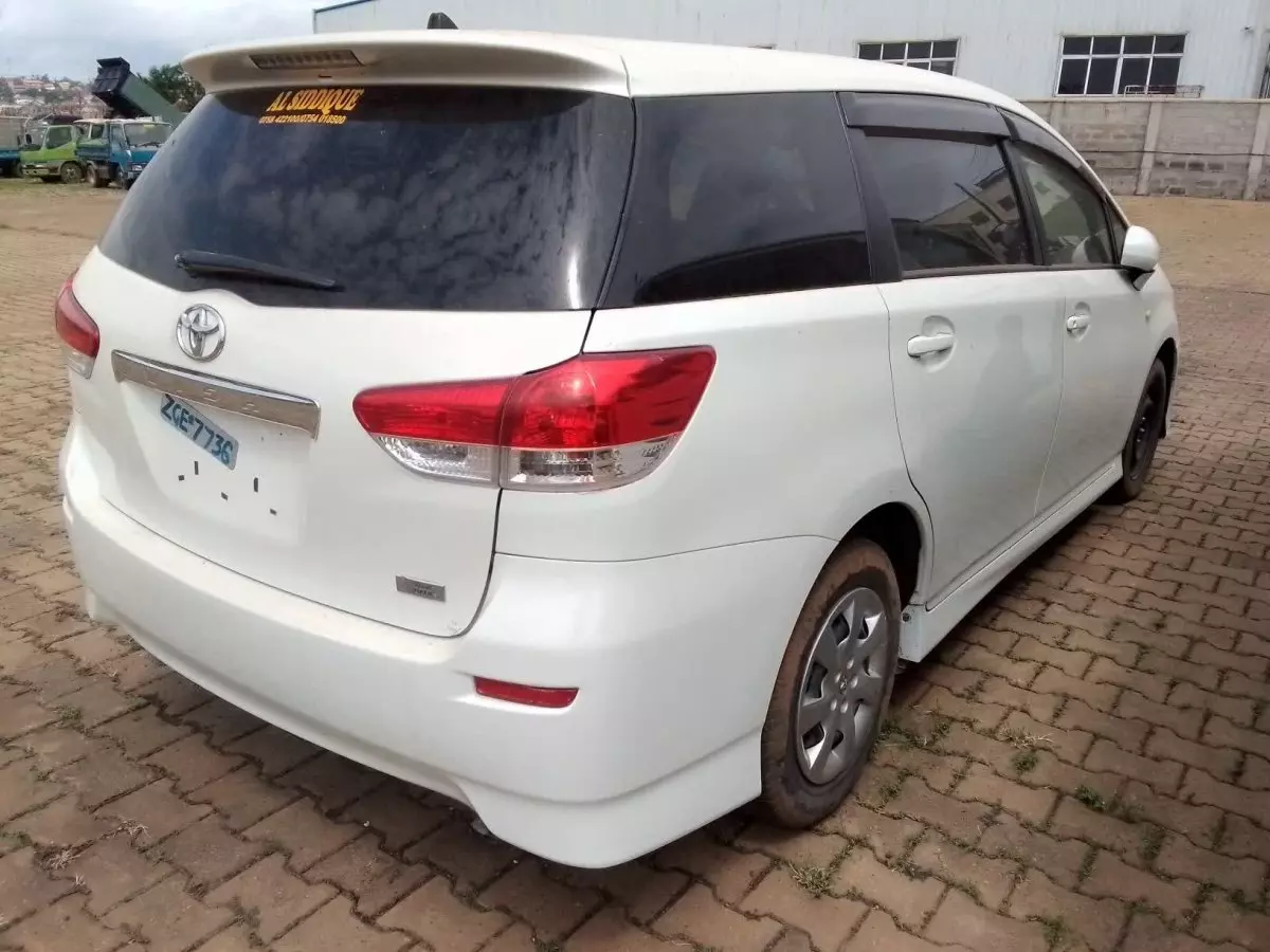car Left Back