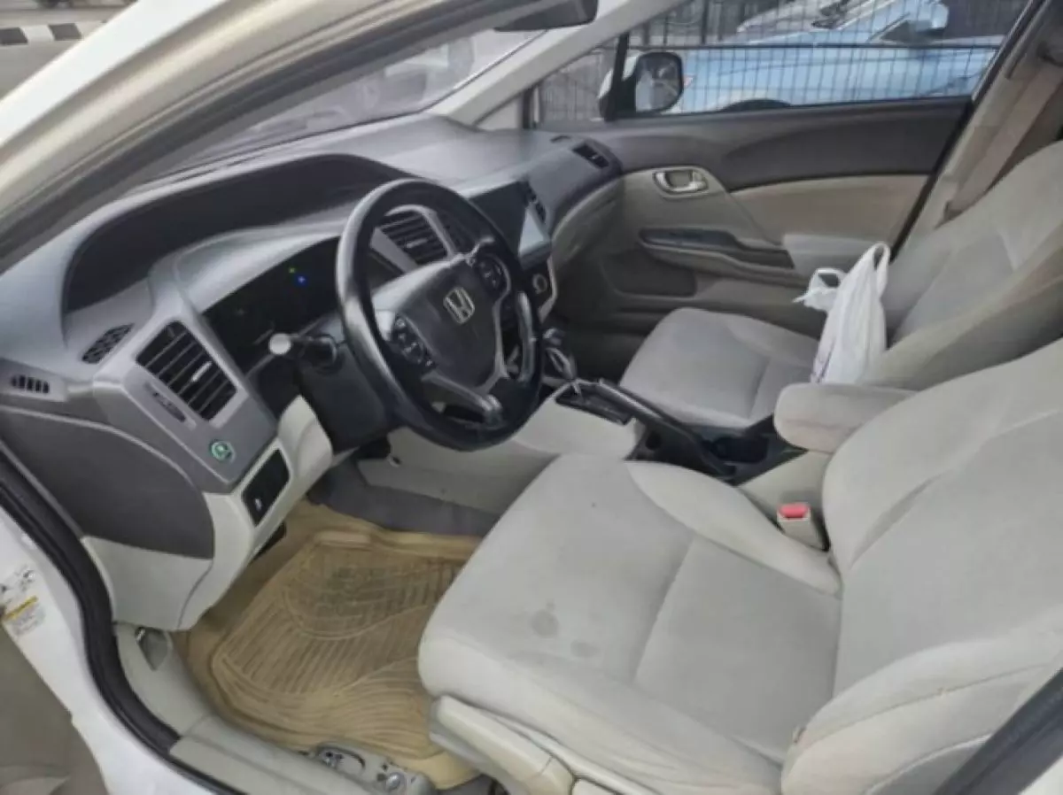 interiorFront