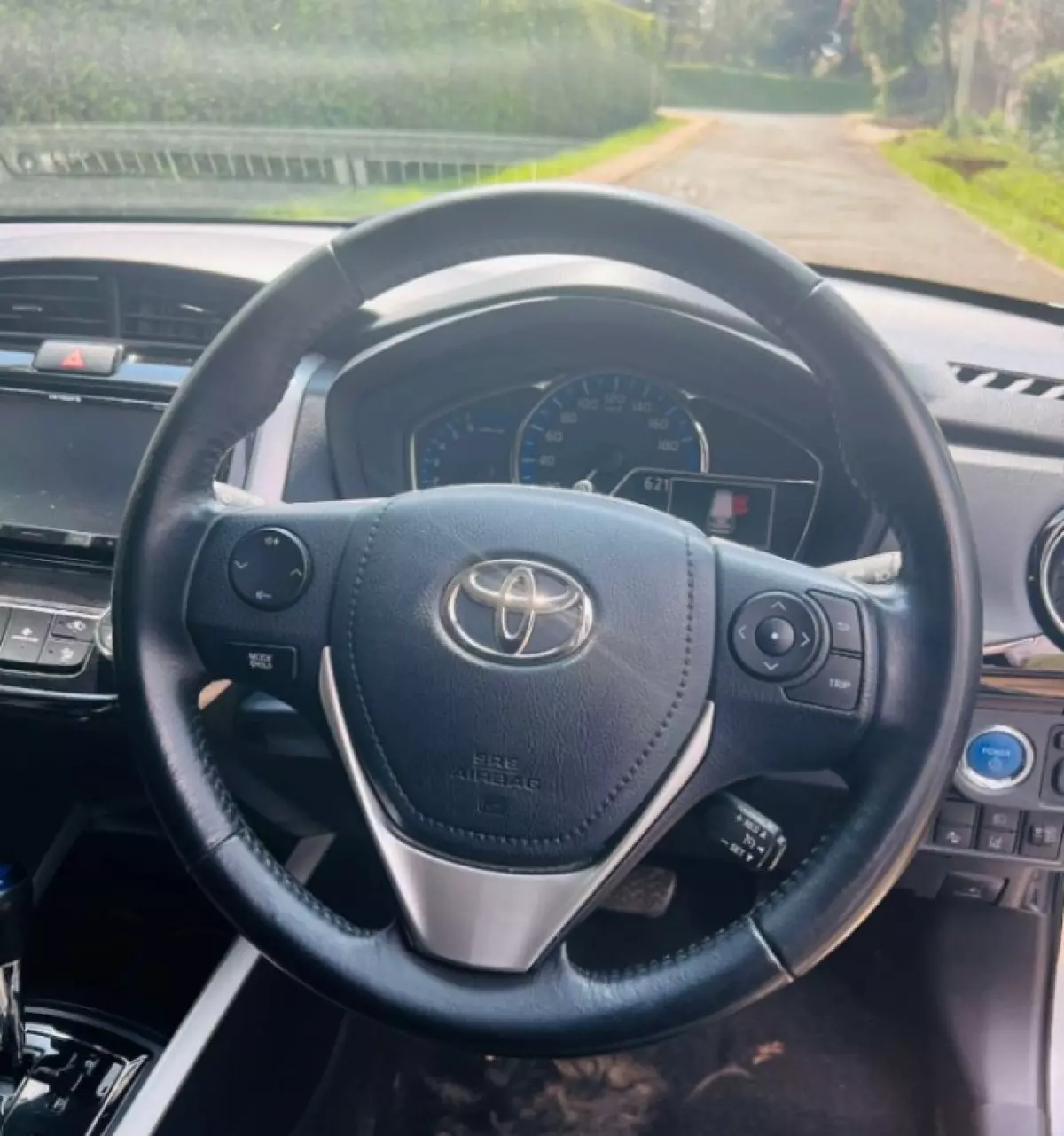 interiorFront
