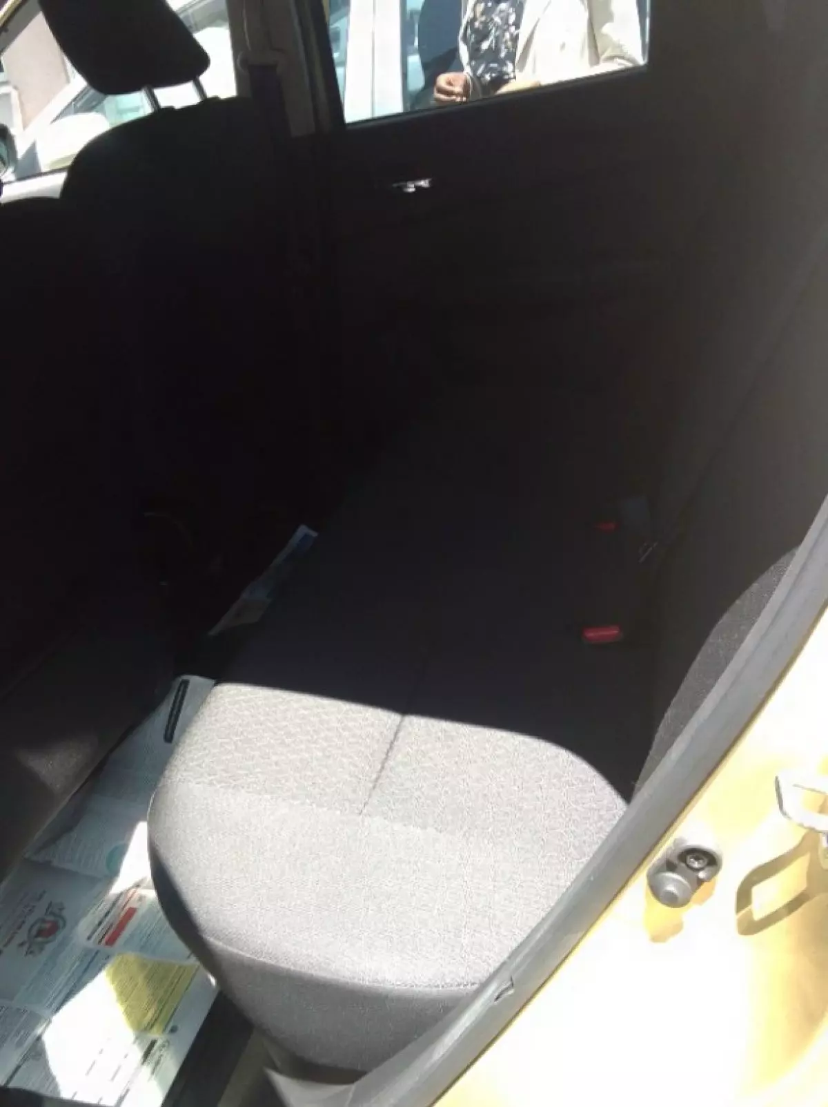 interiorBack