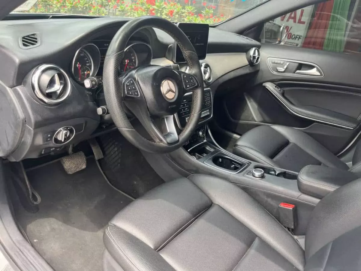 car Left