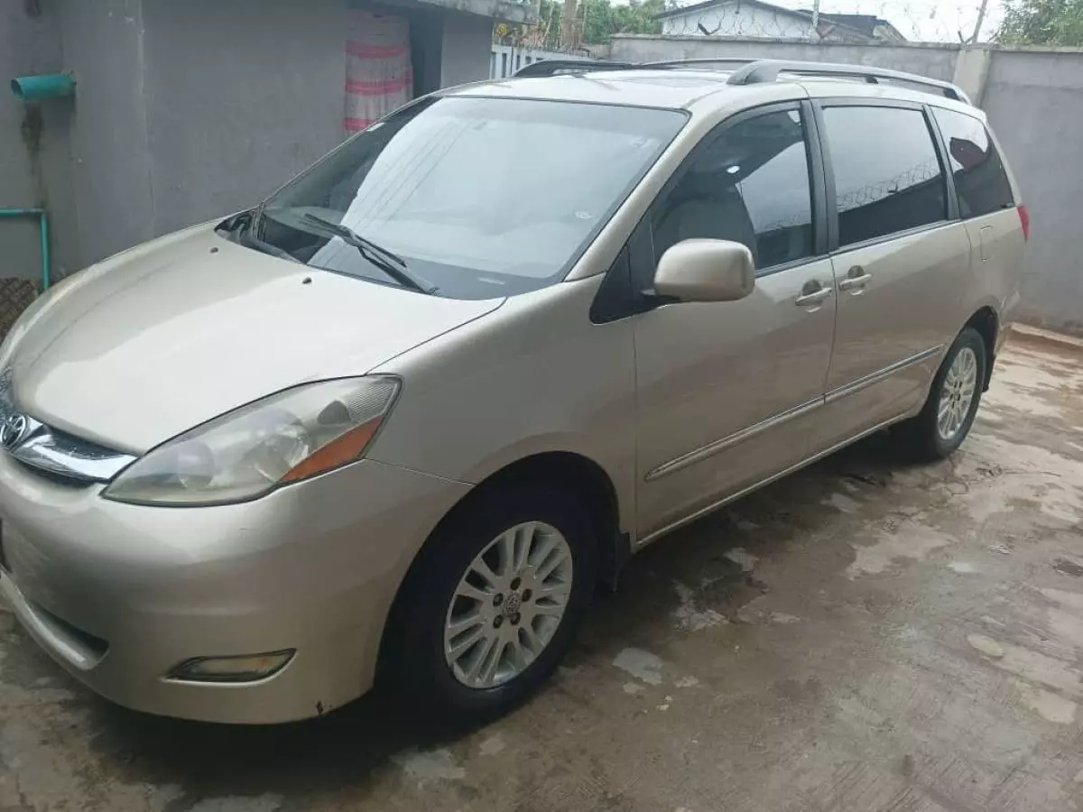 car Left Front