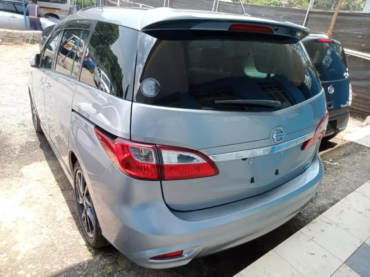 car Left Back