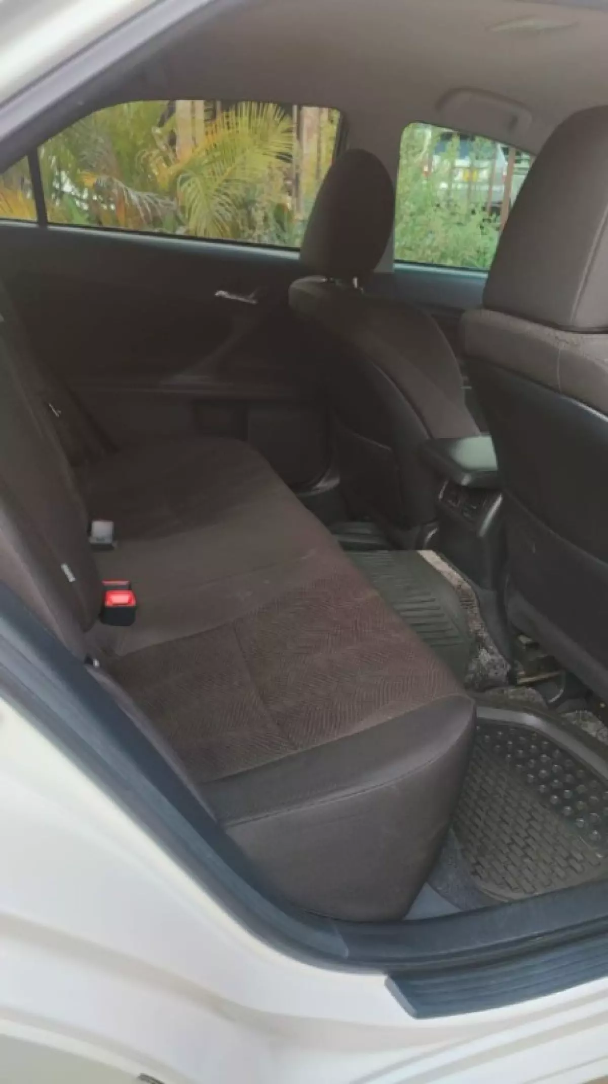 interiorBack