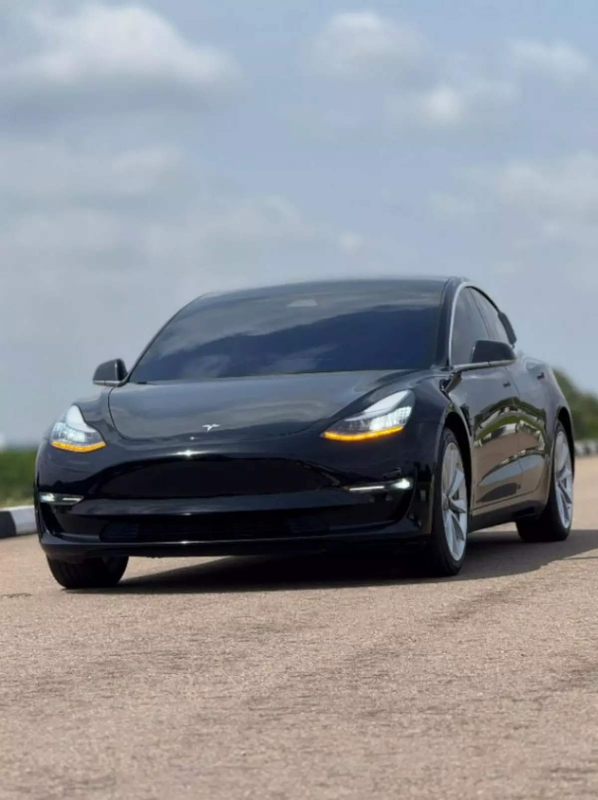 Tesla Model 3 - 2020
