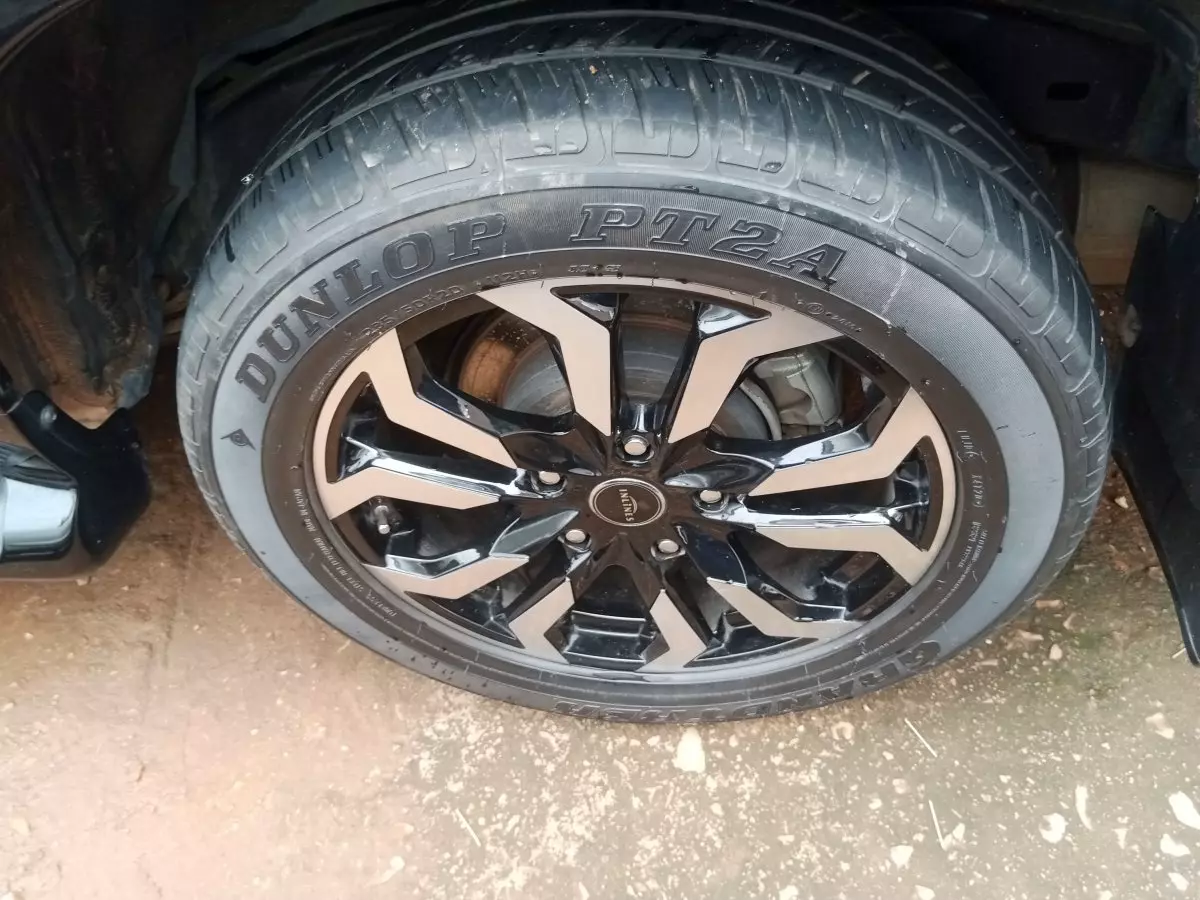 tyre3