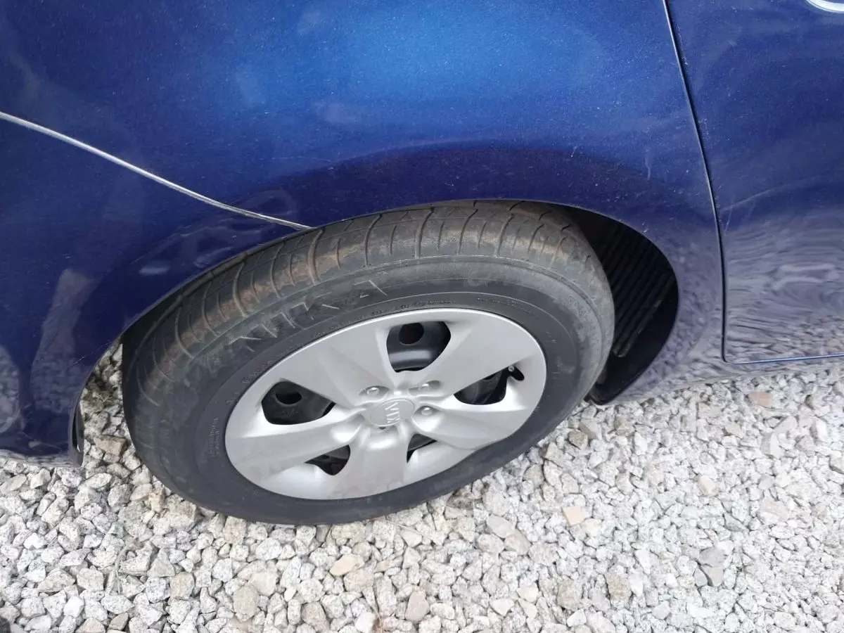 tyre1