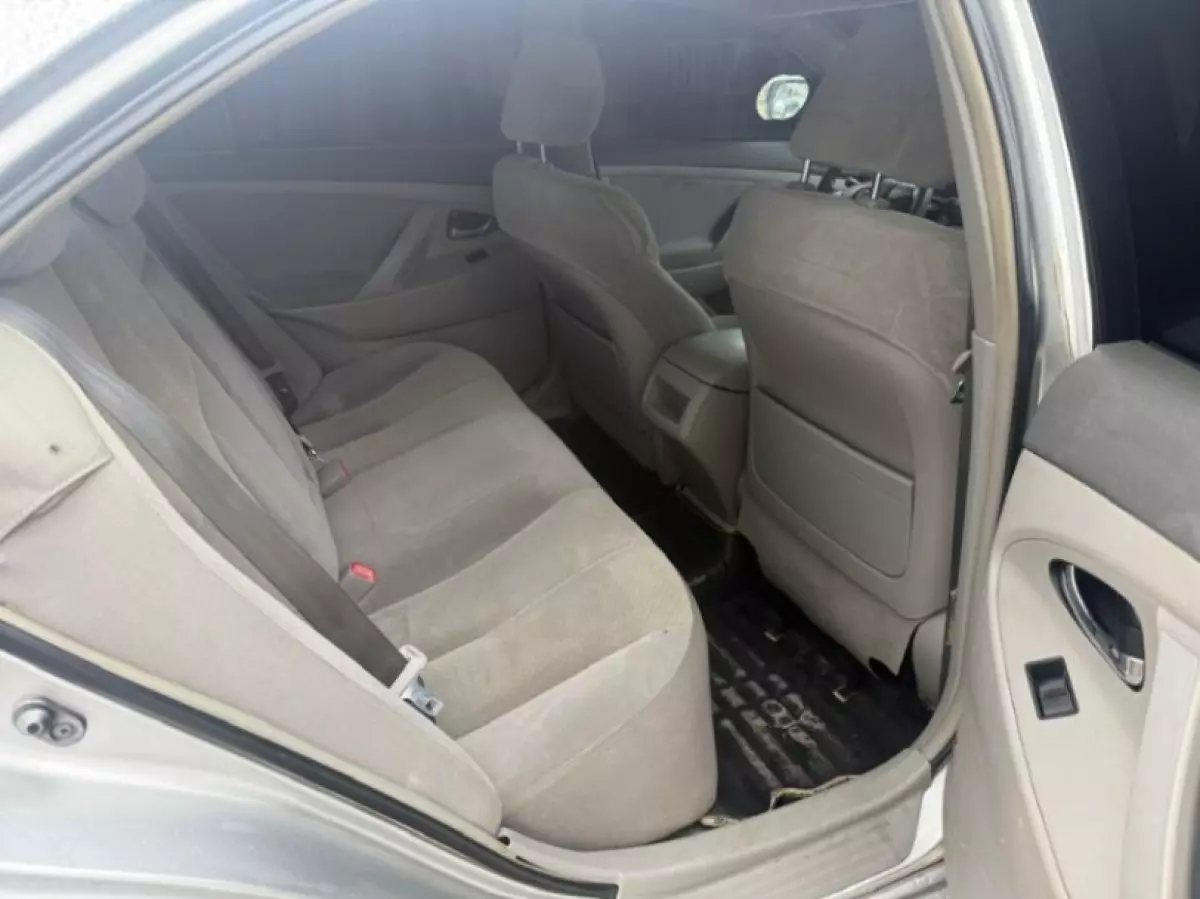 interiorBack