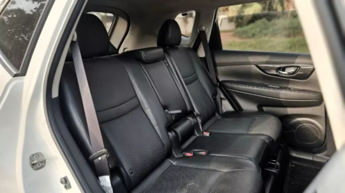 interiorBack