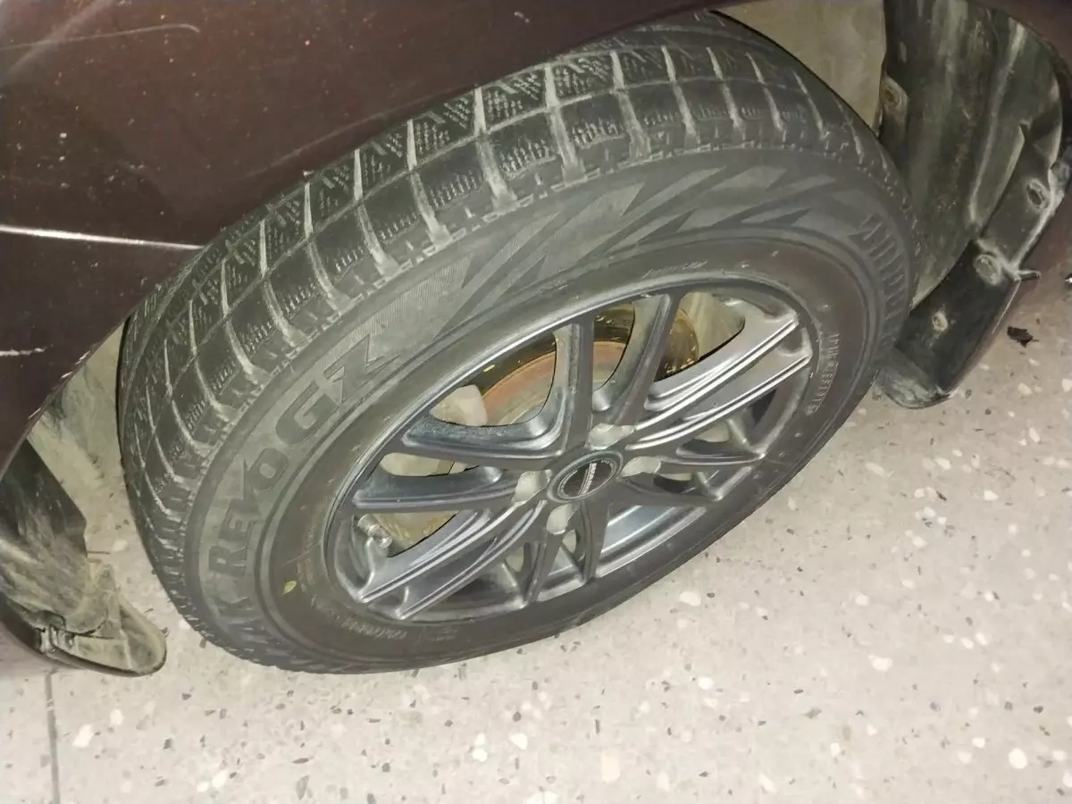 tyre1