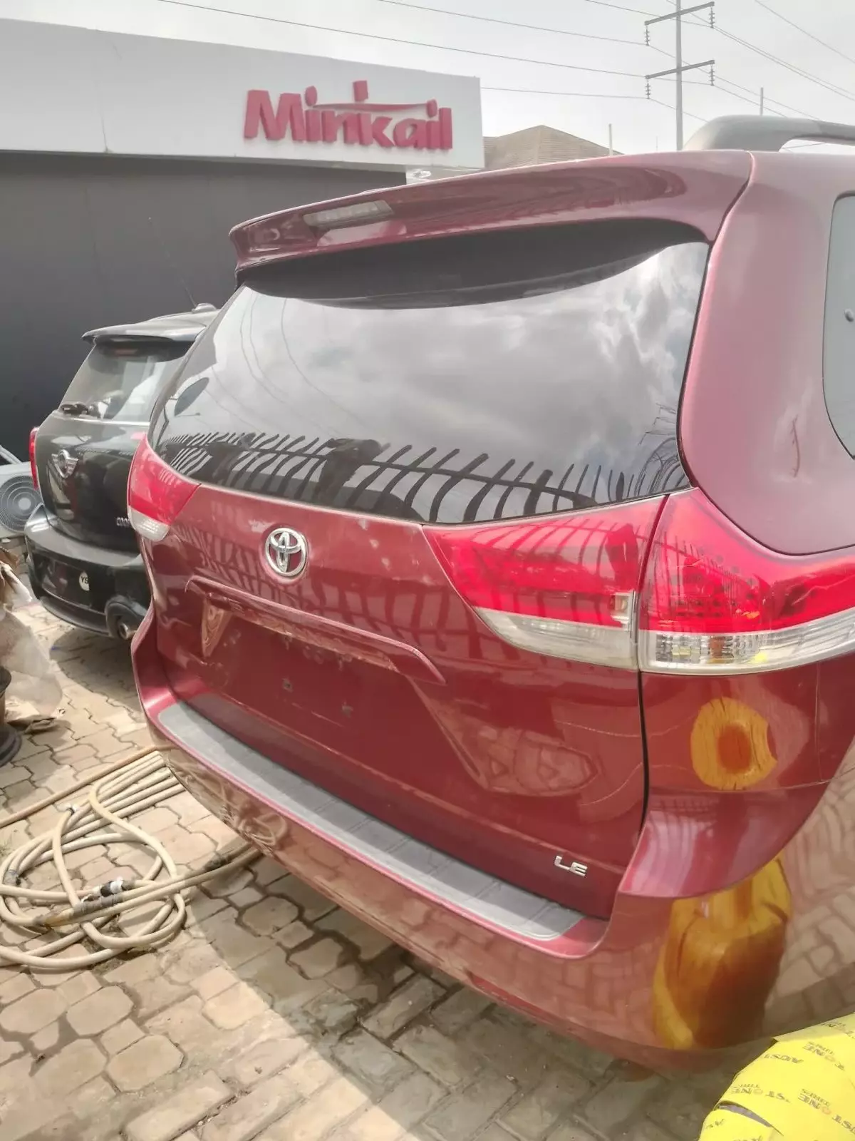 car Back