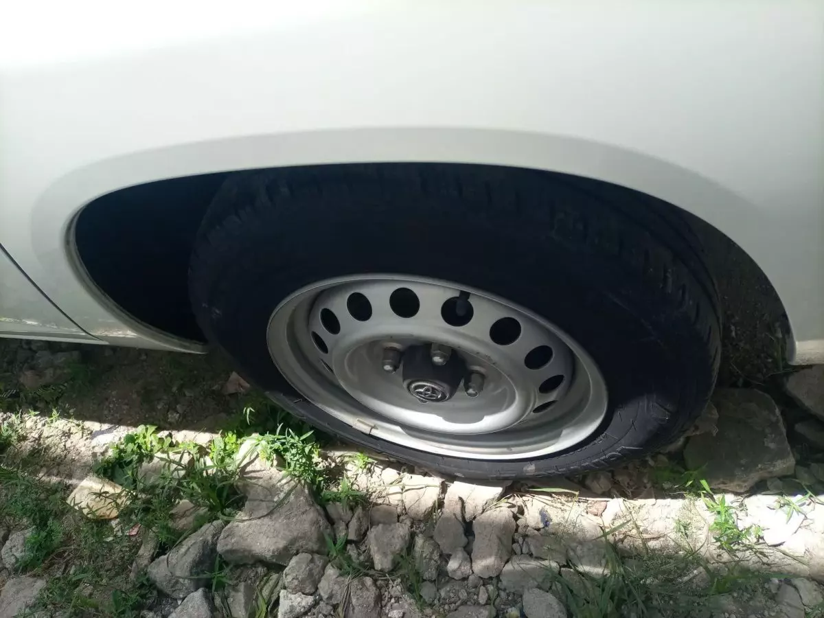 tyre3
