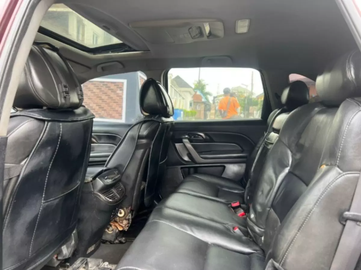 interiorBack