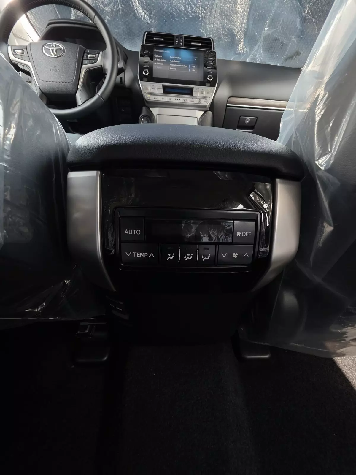 rearClimateControl