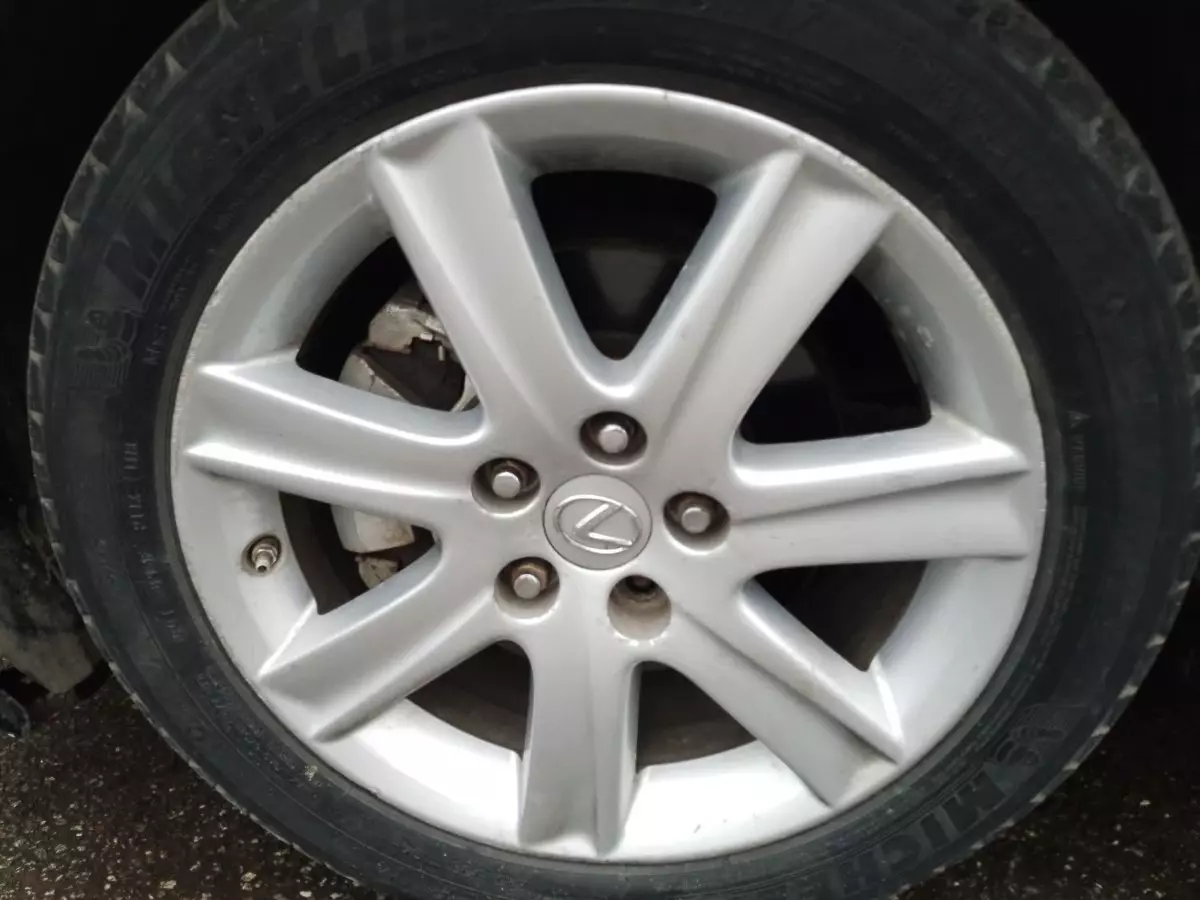 tyre1