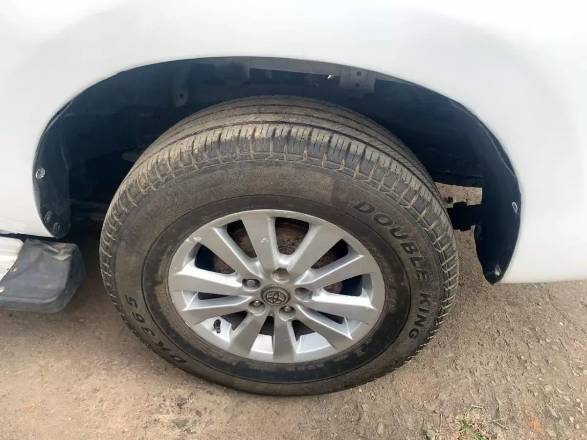 tyre0