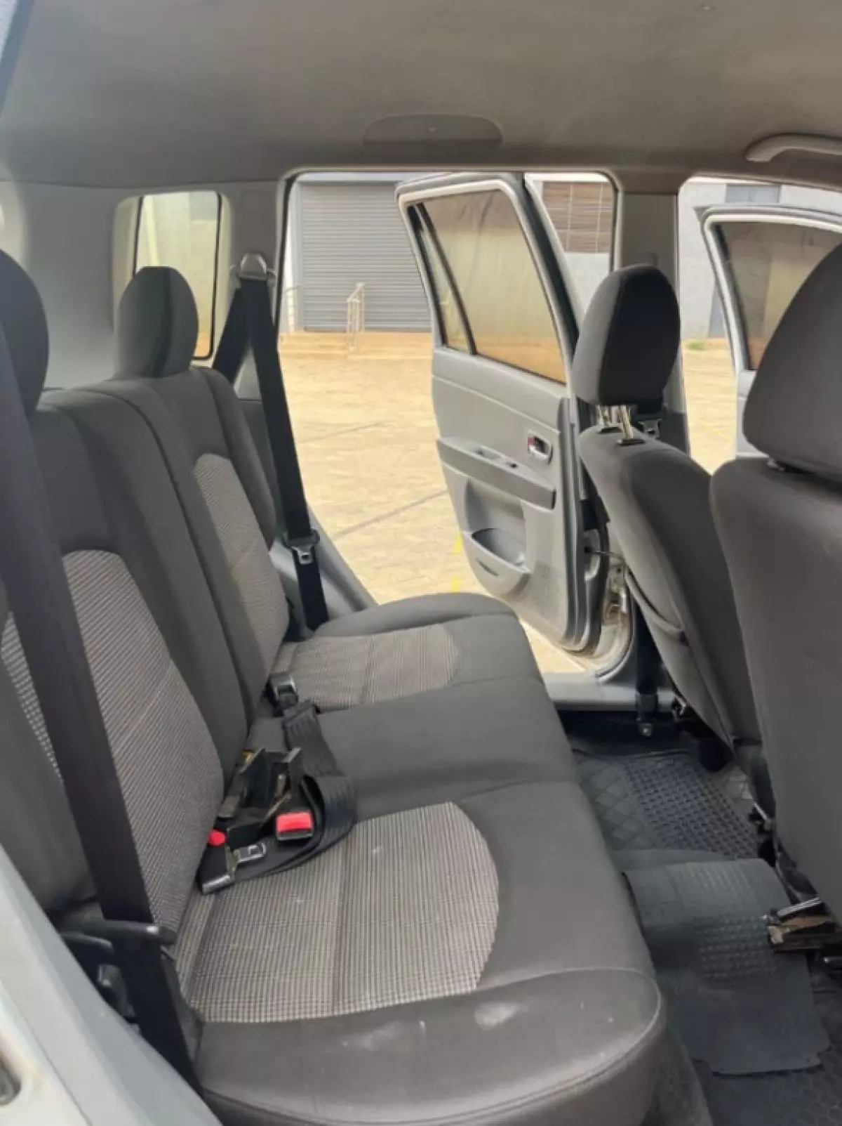interiorBack