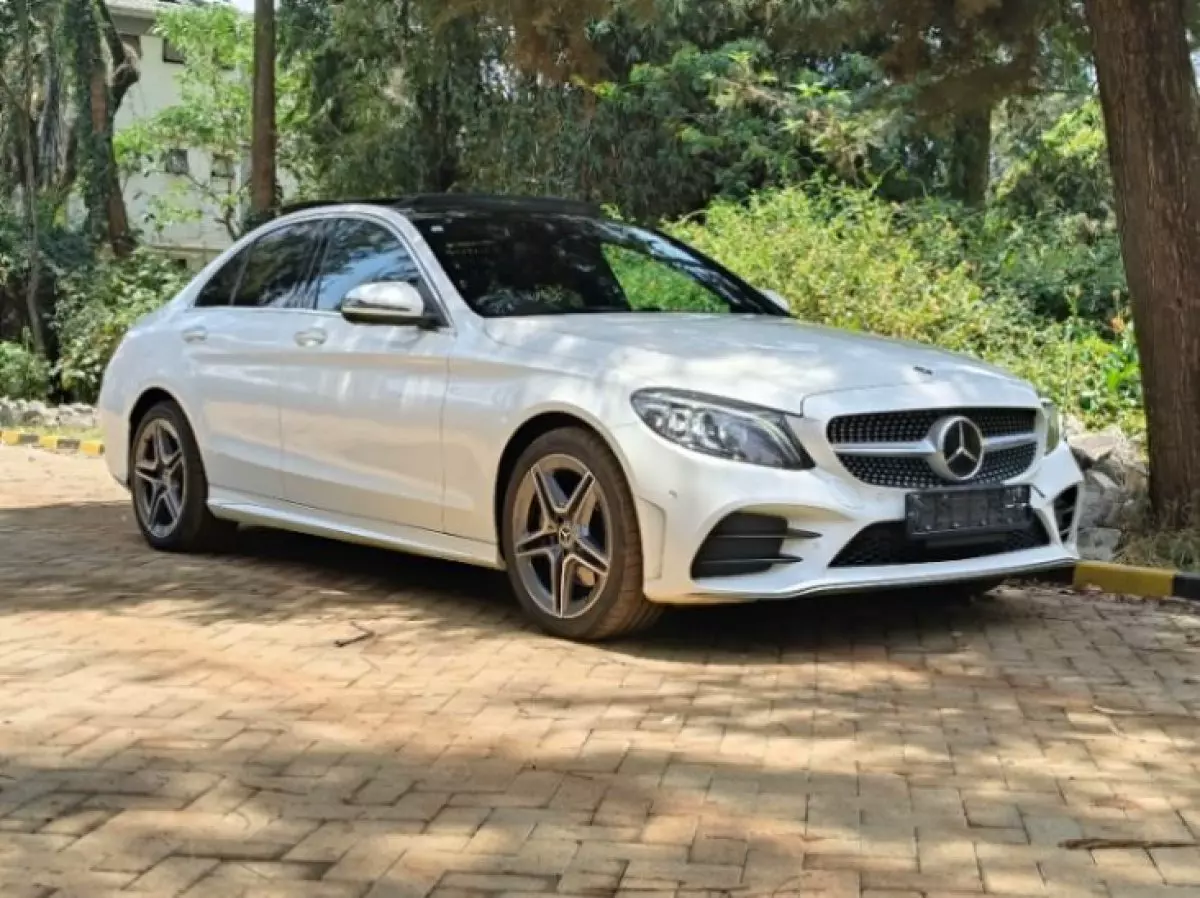 Mercedes-Benz C 200 - 2019