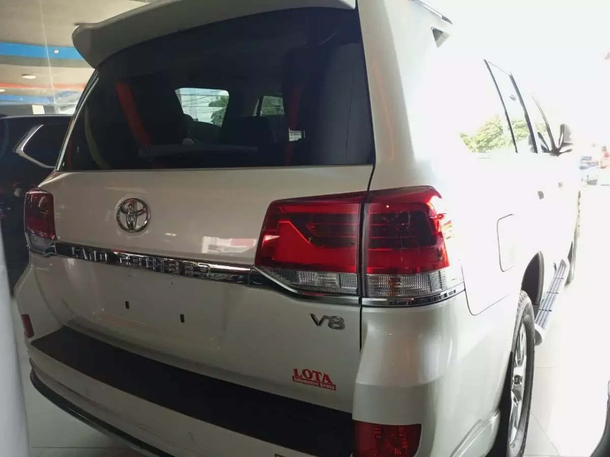 car Back