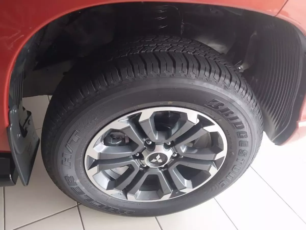 tyre0