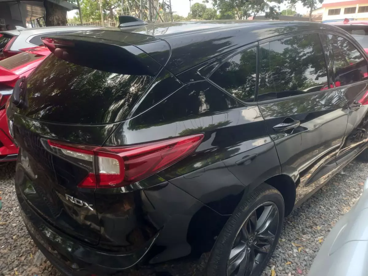 car Right Back