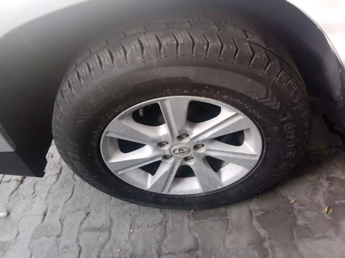 tyre1
