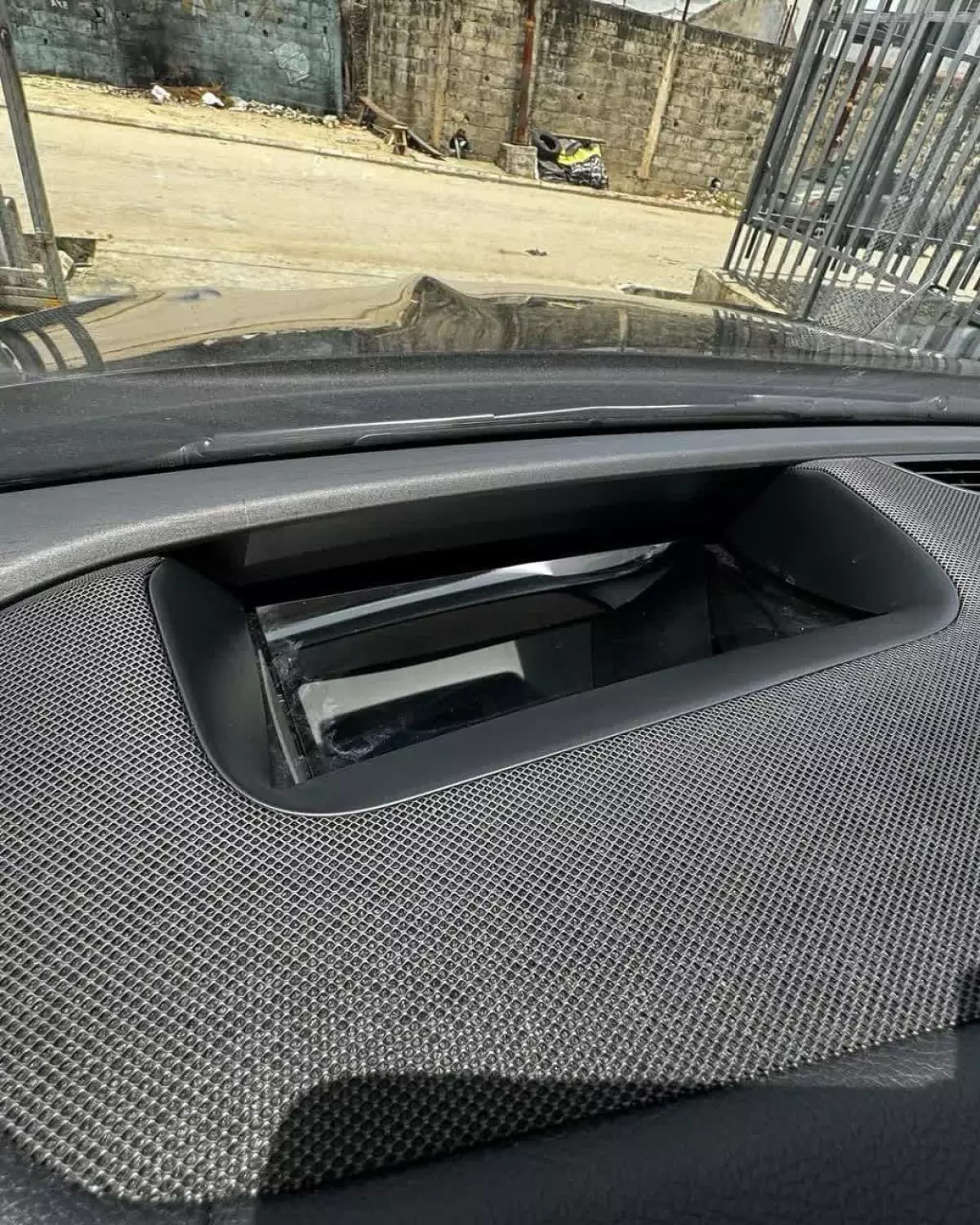car Left