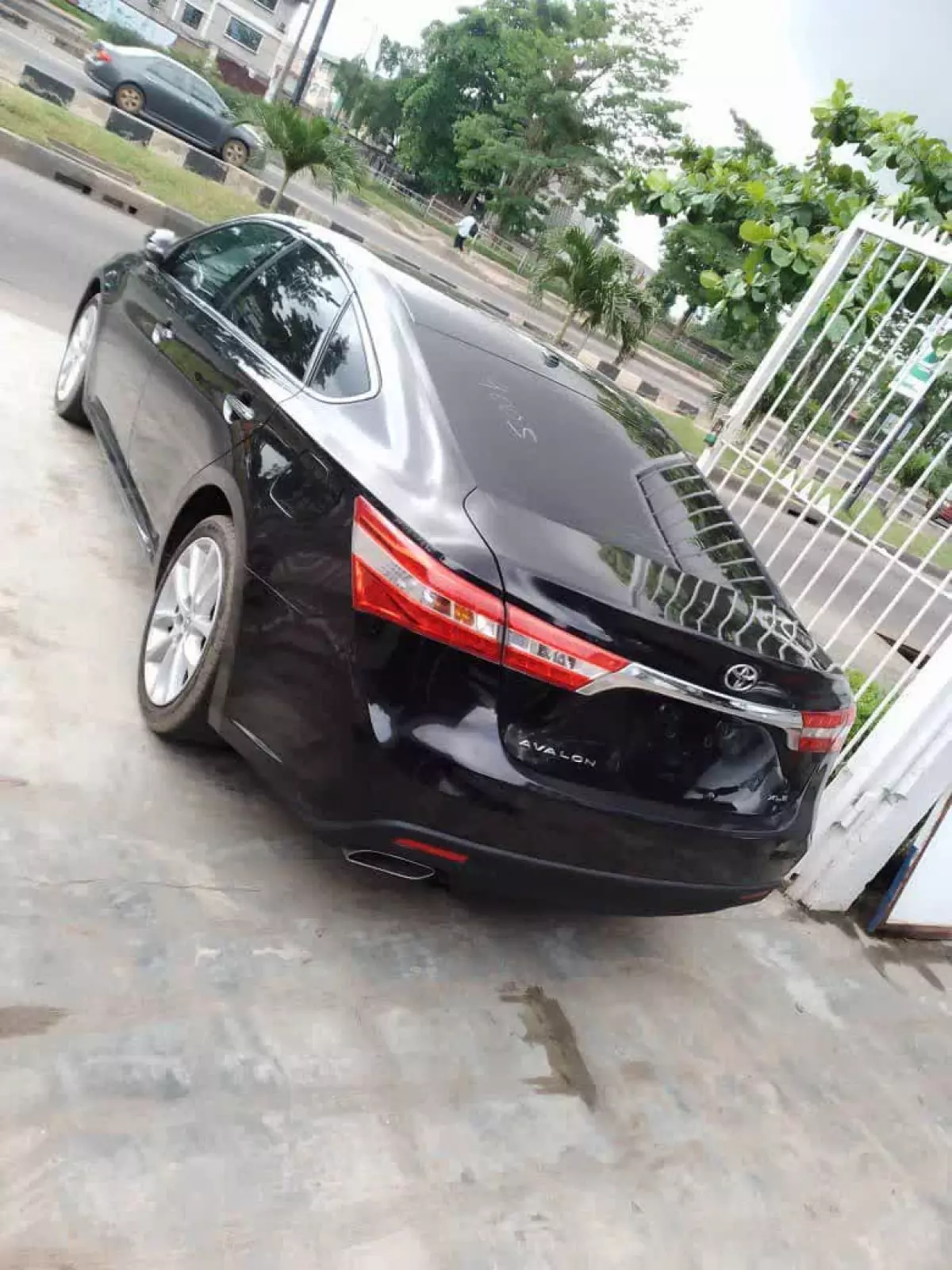 car Right Back