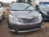 car Right Back