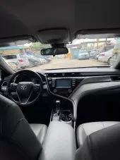 interiorFront